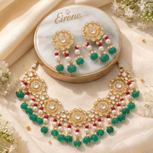 Maharani Panna Necklace set