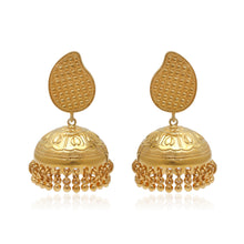 Rajsi Jhumka Earrings